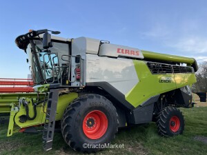 LEXION 5300 +V680 Combine harvester