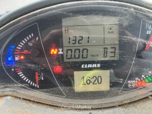 ARION 470 PANORAMIC Combine harvester