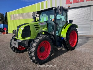 ARION 410 STAGE V TRADITION Straddle tractors